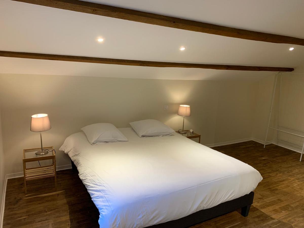 Thiviers Domaine De La Sabliere Bed & Breakfast エクステリア 写真
