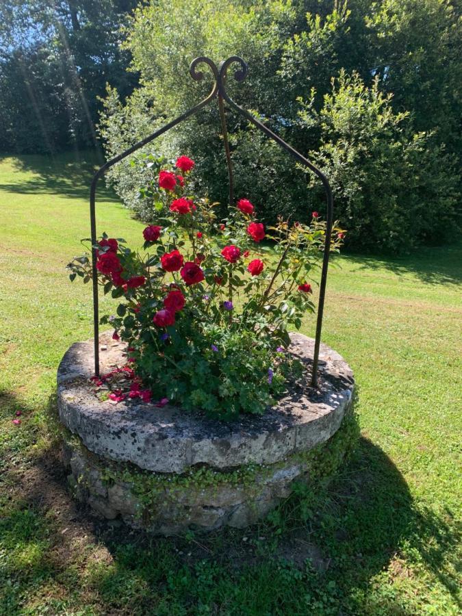 Thiviers Domaine De La Sabliere Bed & Breakfast エクステリア 写真